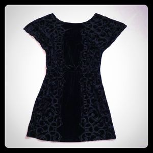 👠WHBM Black Velvet Dress